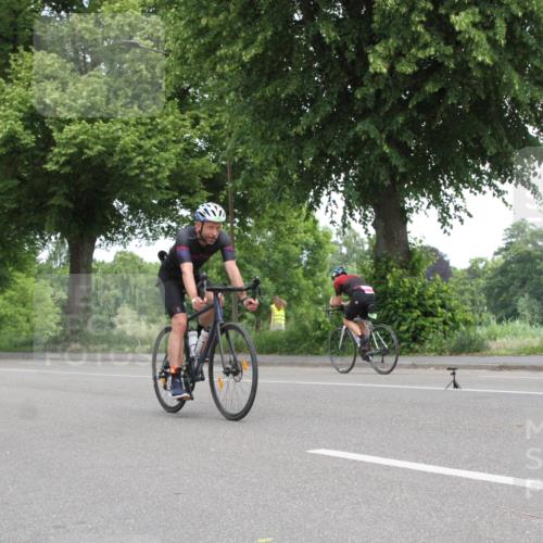 15.06.2025 - 7 Türme Triathlon Yannick Fuchs http://msf.ph/oto/7959172 15.06.2025 11:26:49 Radfahren  meine-sportfotos.de