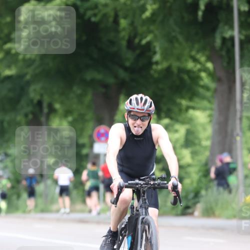 15.06.2025 - 7 Türme Triathlon Yannick Fuchs http://msf.ph/oto/7959193 15.06.2025 13:47:27 Radfahren 785 meine-sportfotos.de