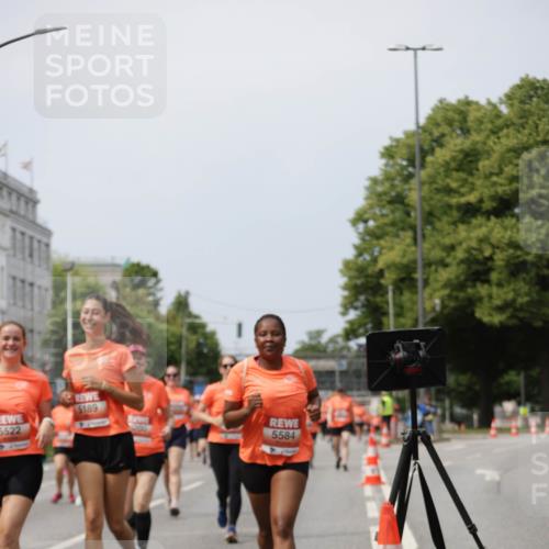 15.06.2025 - REWE Women's Run Jannik Wohlers http://msf.ph/oto/7959229 15.06.2025 09:44:47 Laufen 5189, 5522, 5584 meine-sportfotos.de