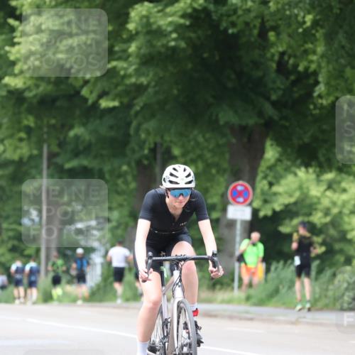 15.06.2025 - 7 Türme Triathlon Yannick Fuchs http://msf.ph/oto/7959252 15.06.2025 13:47:31 Radfahren 553, 785, 809 meine-sportfotos.de