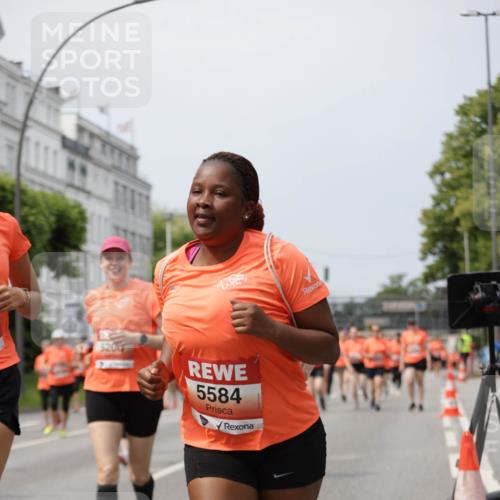 15.06.2025 - REWE Women's Run Jannik Wohlers http://msf.ph/oto/7959330 15.06.2025 09:44:49 Laufen 5584 meine-sportfotos.de