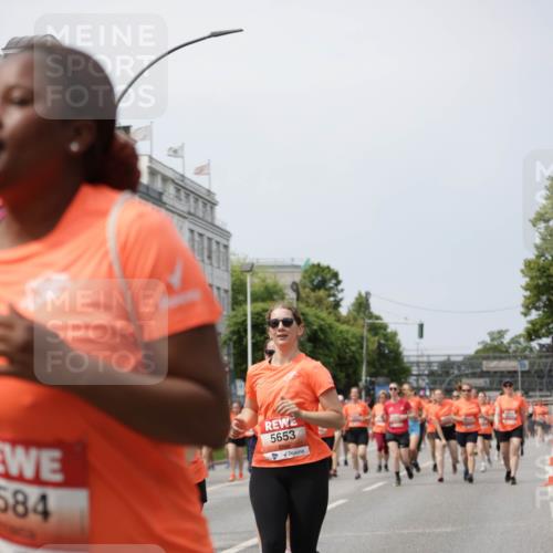 15.06.2025 - REWE Women's Run Jannik Wohlers http://msf.ph/oto/7959357 15.06.2025 09:44:50 Laufen 584, 5653 meine-sportfotos.de