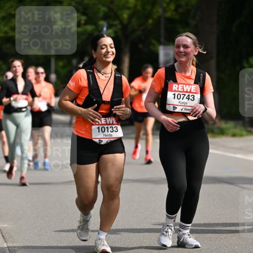 15.06.2025 - REWE Women's Run Dr. Thomas Lammeyer http://msf.ph/oto/7959360 15.06.2025 09:48:54 Laufen 10133, 10743 meine-sportfotos.de
