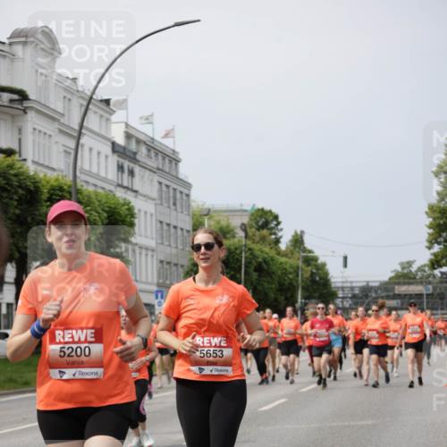 15.06.2025 - REWE Women's Run Jannik Wohlers http://msf.ph/oto/7959375 15.06.2025 09:44:50 Laufen 5200, 5653 meine-sportfotos.de