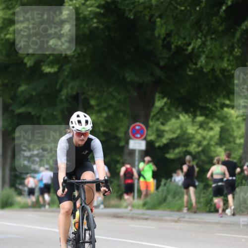 15.06.2025 - 7 Türme Triathlon Yannick Fuchs http://msf.ph/oto/7959378 15.06.2025 13:47:46 Radfahren 897, 925, 1135 meine-sportfotos.de