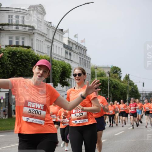 15.06.2025 - REWE Women's Run Jannik Wohlers http://msf.ph/oto/7959406 15.06.2025 09:44:50 Laufen 5200, 261, 5602, 5653 meine-sportfotos.de