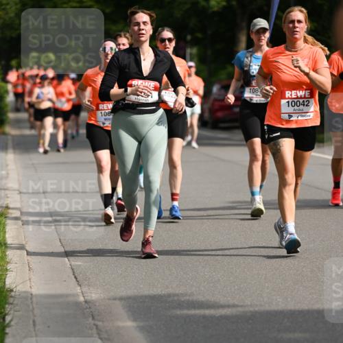 15.06.2025 - REWE Women's Run Dr. Thomas Lammeyer http://msf.ph/oto/7959431 15.06.2025 09:48:56 Laufen 108, 108, 10042 meine-sportfotos.de