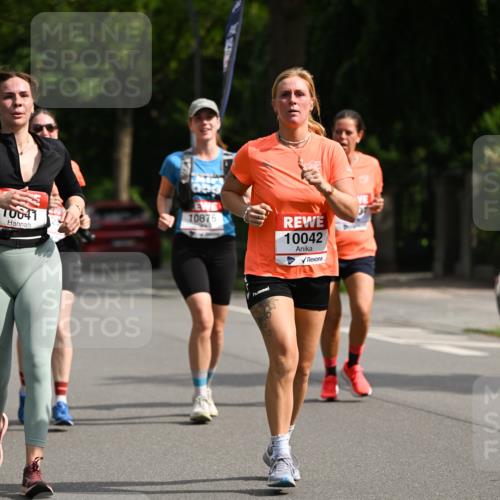 15.06.2025 - REWE Women's Run Dr. Thomas Lammeyer http://msf.ph/oto/7959451 15.06.2025 09:48:57 Laufen 041, 10876, 10042 meine-sportfotos.de