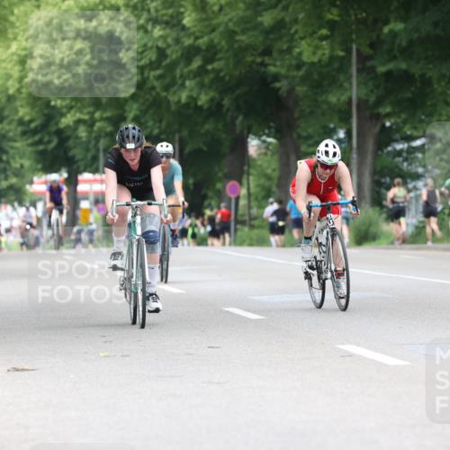 15.06.2025 - 7 Türme Triathlon Yannick Fuchs http://msf.ph/oto/7959467 15.06.2025 13:47:57 Radfahren 737, 825 meine-sportfotos.de