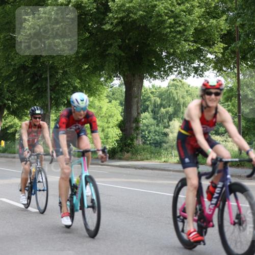 15.06.2025 - 7 Türme Triathlon Yannick Fuchs http://msf.ph/oto/7959470 15.06.2025 09:52:07 Radfahren 90, 91 meine-sportfotos.de