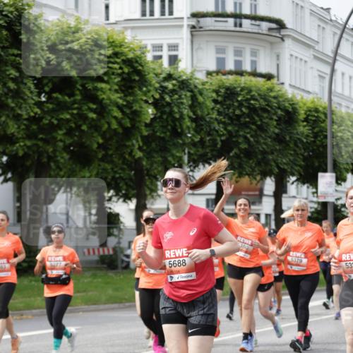 15.06.2025 - REWE Women's Run Jannik Wohlers http://msf.ph/oto/7959532 15.06.2025 09:44:57 Laufen 683, 5277, 5688, 380, 5379, 532 meine-sportfotos.de