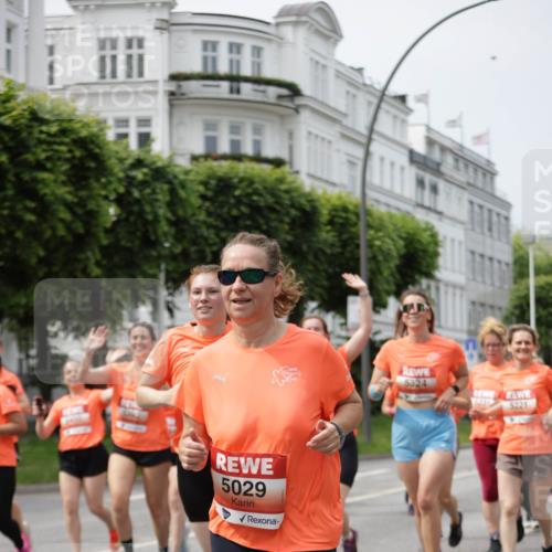 15.06.2025 - REWE Women's Run Jannik Wohlers http://msf.ph/oto/7959555 15.06.2025 09:44:58 Laufen 5029, 5324, 5221 meine-sportfotos.de