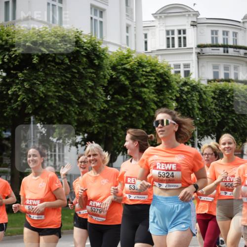 15.06.2025 - REWE Women's Run Jannik Wohlers http://msf.ph/oto/7959586 15.06.2025 09:45:00 Laufen 53, 5379, 53, 5324, 506 meine-sportfotos.de