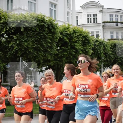 15.06.2025 - REWE Women's Run Jannik Wohlers http://msf.ph/oto/7959589 15.06.2025 09:45:00 Laufen 538, 5344, 5379, 5324, 539, 50 meine-sportfotos.de