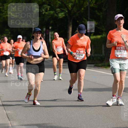 15.06.2025 - REWE Women's Run Dr. Thomas Lammeyer http://msf.ph/oto/7959592 15.06.2025 09:49:05 Laufen 10613, 10242 meine-sportfotos.de