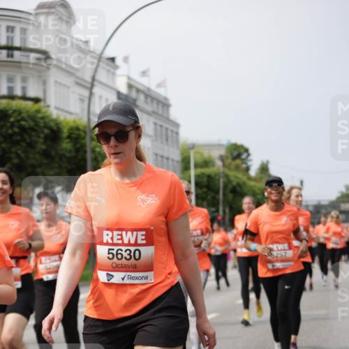 15.06.2025 - REWE Women's Run Jannik Wohlers http://msf.ph/oto/7959599 15.06.2025 09:45:01 Laufen 5630, 5257 meine-sportfotos.de