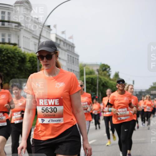 15.06.2025 - REWE Women's Run Jannik Wohlers http://msf.ph/oto/7959601 15.06.2025 09:45:01 Laufen 90, 5630, 5257 meine-sportfotos.de