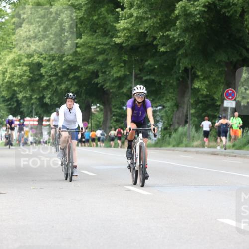 15.06.2025 - 7 Türme Triathlon Yannick Fuchs http://msf.ph/oto/7959616 15.06.2025 13:48:03 Radfahren 482, 737, 876, 1178, 1188 meine-sportfotos.de