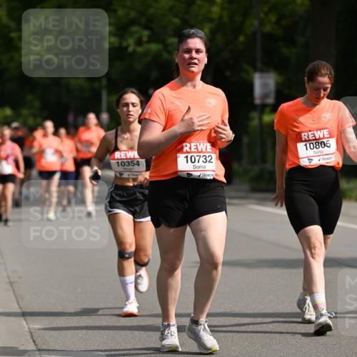 15.06.2025 - REWE Women's Run Dr. Thomas Lammeyer http://msf.ph/oto/7959755 15.06.2025 09:49:12 Laufen 10354, 10732, 10805 meine-sportfotos.de