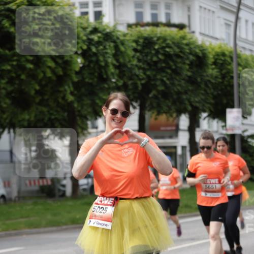 15.06.2025 - REWE Women's Run Jannik Wohlers http://msf.ph/oto/7959756 15.06.2025 09:45:06 Laufen 5025, 5651 meine-sportfotos.de