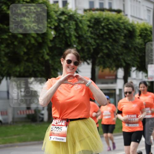 15.06.2025 - REWE Women's Run Jannik Wohlers http://msf.ph/oto/7959763 15.06.2025 09:45:06 Laufen 5025, 5651 meine-sportfotos.de