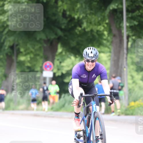 15.06.2025 - 7 Türme Triathlon Yannick Fuchs http://msf.ph/oto/7959780 15.06.2025 13:48:10 Radfahren 711, 724, 958, 1176, 1188 meine-sportfotos.de