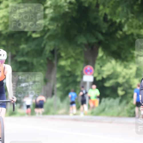 15.06.2025 - 7 Türme Triathlon Yannick Fuchs http://msf.ph/oto/7959782 15.06.2025 13:48:10 Radfahren 711, 724, 958, 1176, 1188 meine-sportfotos.de