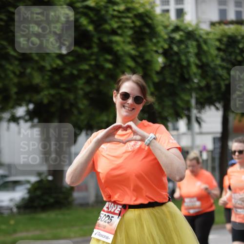 15.06.2025 - REWE Women's Run Jannik Wohlers http://msf.ph/oto/7959793 15.06.2025 09:45:06 Laufen  meine-sportfotos.de