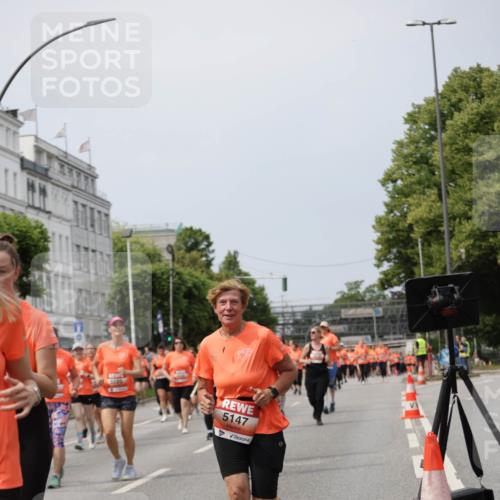 15.06.2025 - REWE Women's Run Jannik Wohlers http://msf.ph/oto/7959832 15.06.2025 09:45:08 Laufen 5147 meine-sportfotos.de