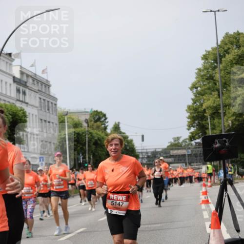 15.06.2025 - REWE Women's Run Jannik Wohlers http://msf.ph/oto/7959835 15.06.2025 09:45:08 Laufen 5595, 5147 meine-sportfotos.de