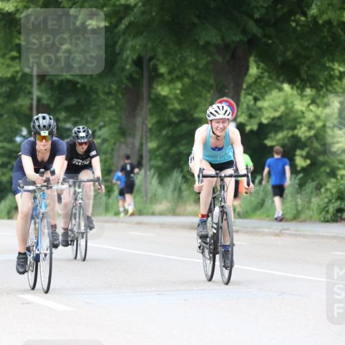 15.06.2025 - 7 Türme Triathlon Yannick Fuchs http://msf.ph/oto/7959869 15.06.2025 13:48:14 Radfahren 711, 724, 958, 1176, 1195 meine-sportfotos.de