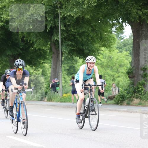 15.06.2025 - 7 Türme Triathlon Yannick Fuchs http://msf.ph/oto/7959884 15.06.2025 13:48:15 Radfahren 724, 958, 1176, 1195 meine-sportfotos.de