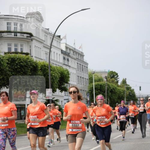 15.06.2025 - REWE Women's Run Jannik Wohlers http://msf.ph/oto/7959906 15.06.2025 09:45:11 Laufen 5200, 5595, 5337, 5075, 3618 meine-sportfotos.de