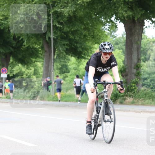 15.06.2025 - 7 Türme Triathlon Yannick Fuchs http://msf.ph/oto/7959915 15.06.2025 13:48:16 Radfahren 403, 724, 934, 958, 1176, 1195 meine-sportfotos.de