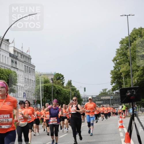 15.06.2025 - REWE Women's Run Jannik Wohlers http://msf.ph/oto/7959972 15.06.2025 09:45:13 Laufen 5075, 376, 48, 5468, 5076, 5610 meine-sportfotos.de