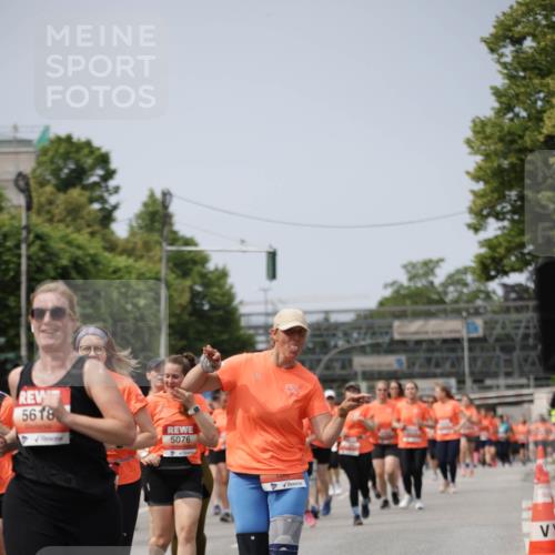 15.06.2025 - REWE Women's Run Jannik Wohlers http://msf.ph/oto/7960036 15.06.2025 09:45:14 Laufen 5618, 5076 meine-sportfotos.de