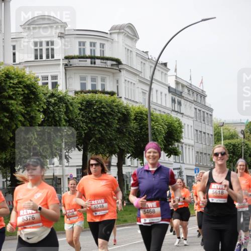 15.06.2025 - REWE Women's Run Jannik Wohlers http://msf.ph/oto/7960067 15.06.2025 09:45:15 Laufen 5376, 5146, 5548, 5468, 5618, 5530 meine-sportfotos.de
