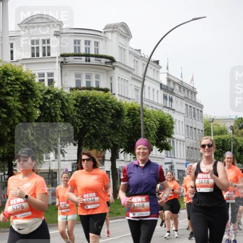 15.06.2025 - REWE Women's Run Jannik Wohlers http://msf.ph/oto/7960068 15.06.2025 09:45:15 Laufen 5376, 5146, 5548, 5618, 5468, 740, 5530 meine-sportfotos.de