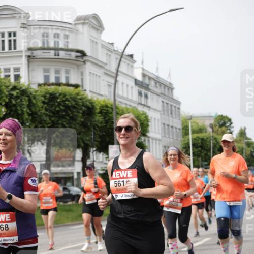 15.06.2025 - REWE Women's Run Jannik Wohlers http://msf.ph/oto/7960092 15.06.2025 09:45:16 Laufen 68, 561, 5530 meine-sportfotos.de