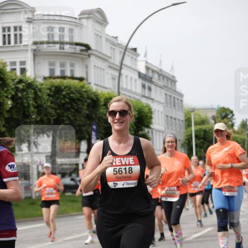 15.06.2025 - REWE Women's Run Jannik Wohlers http://msf.ph/oto/7960103 15.06.2025 09:45:17 Laufen 5618, 0285, 5530 meine-sportfotos.de