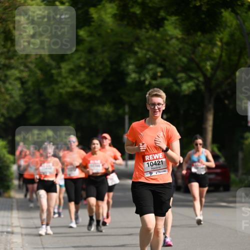 15.06.2025 - REWE Women's Run Dr. Thomas Lammeyer http://msf.ph/oto/7960104 15.06.2025 09:49:32 Laufen 10421 meine-sportfotos.de