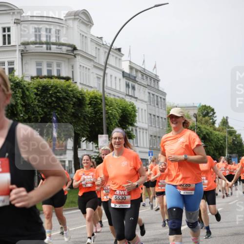 15.06.2025 - REWE Women's Run Jannik Wohlers http://msf.ph/oto/7960118 15.06.2025 09:45:17 Laufen 5530 meine-sportfotos.de