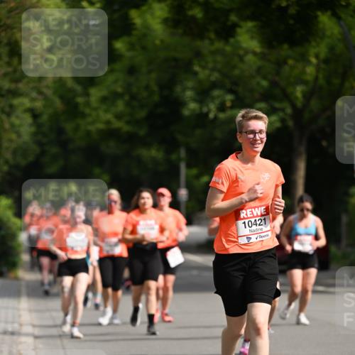 15.06.2025 - REWE Women's Run Dr. Thomas Lammeyer http://msf.ph/oto/7960119 15.06.2025 09:49:32 Laufen 10421 meine-sportfotos.de