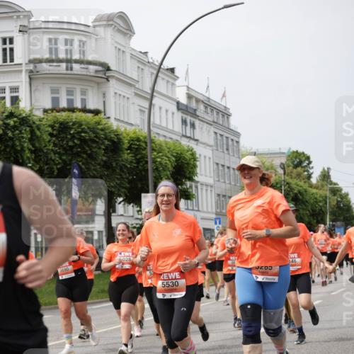 15.06.2025 - REWE Women's Run Jannik Wohlers http://msf.ph/oto/7960120 15.06.2025 09:45:17 Laufen 5530 meine-sportfotos.de