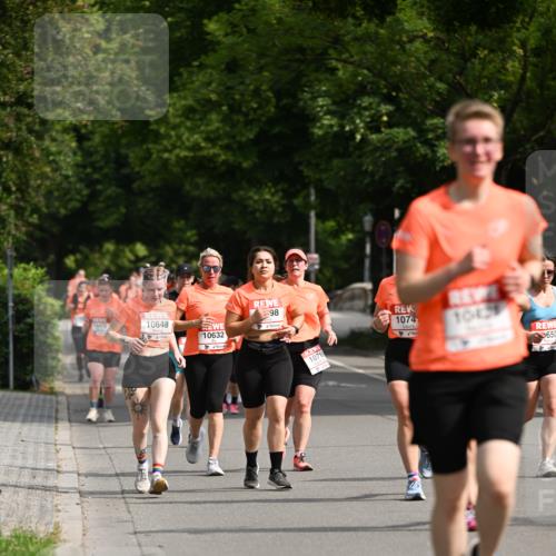 15.06.2025 - REWE Women's Run Dr. Thomas Lammeyer http://msf.ph/oto/7960124 15.06.2025 09:49:33 Laufen 75475, 10648, 10632, 98, 10718, 1074, 10429, 650 meine-sportfotos.de