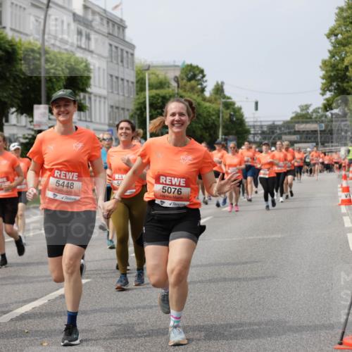 15.06.2025 - REWE Women's Run Jannik Wohlers http://msf.ph/oto/7960143 15.06.2025 09:45:19 Laufen 5401, 5448, 55, 5076 meine-sportfotos.de