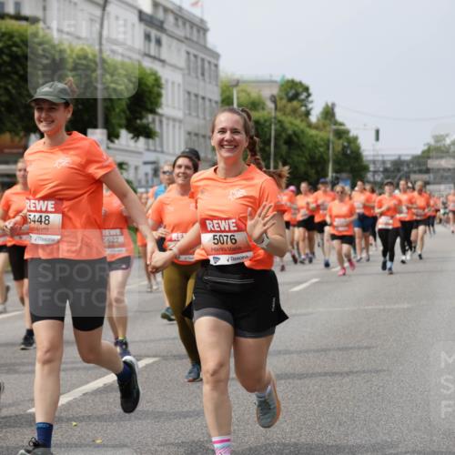15.06.2025 - REWE Women's Run Jannik Wohlers http://msf.ph/oto/7960152 15.06.2025 09:45:19 Laufen 5448, 5094, 5622, 5401, 5076 meine-sportfotos.de