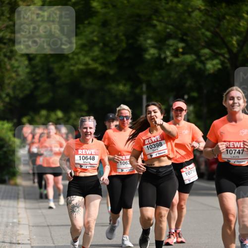 15.06.2025 - REWE Women's Run Dr. Thomas Lammeyer http://msf.ph/oto/7960153 15.06.2025 09:49:35 Laufen 10398, 10648, 1063, 10718, 10747 meine-sportfotos.de