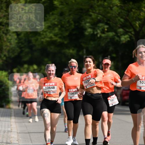 15.06.2025 - REWE Women's Run Dr. Thomas Lammeyer http://msf.ph/oto/7960155 15.06.2025 09:49:35 Laufen 10648, 10632, 1039, 1071 meine-sportfotos.de