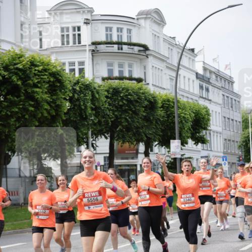 15.06.2025 - REWE Women's Run Jannik Wohlers http://msf.ph/oto/7960196 15.06.2025 09:45:24 Laufen 5098, 5552, 5556, 5557, 5339, 97, 5340, 5479 meine-sportfotos.de